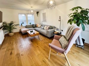 Lounge- click for photo gallery